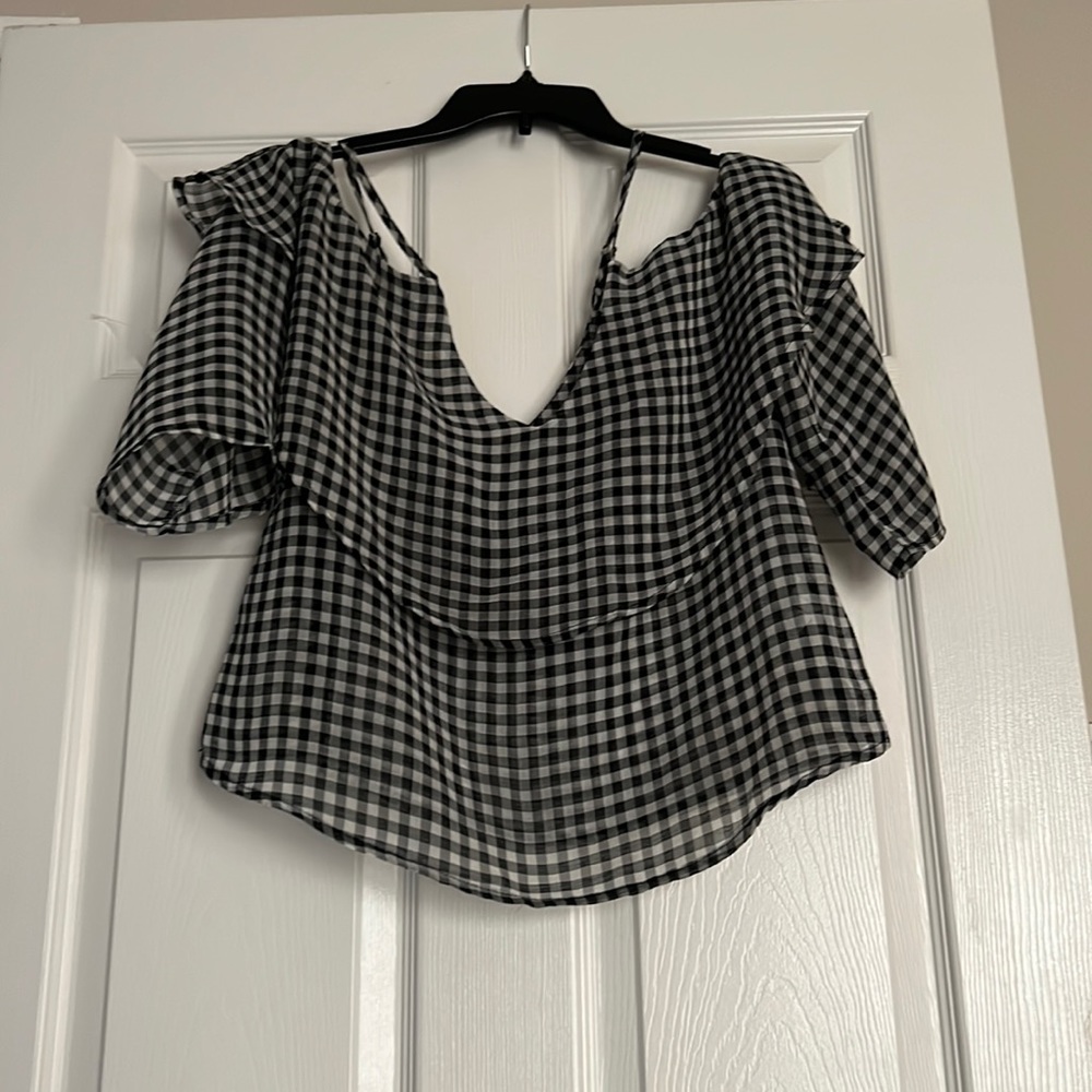 Shoulderless Gingham Top